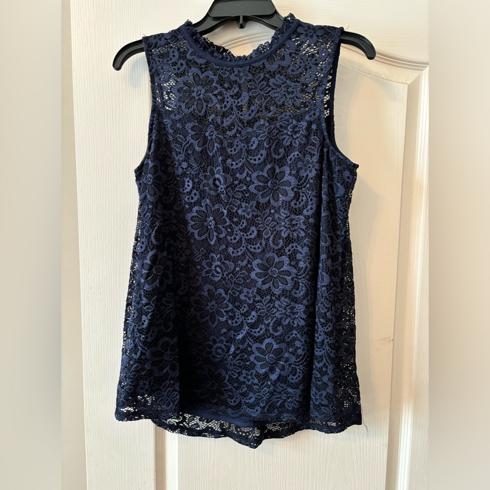 Beautiful navy sleeveless top